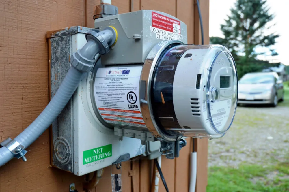 What can I do if the EI Energy Meter CTs do not fit in the main service