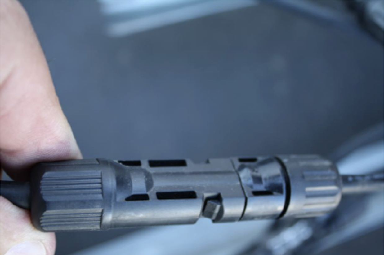 MC4 different connectors.png